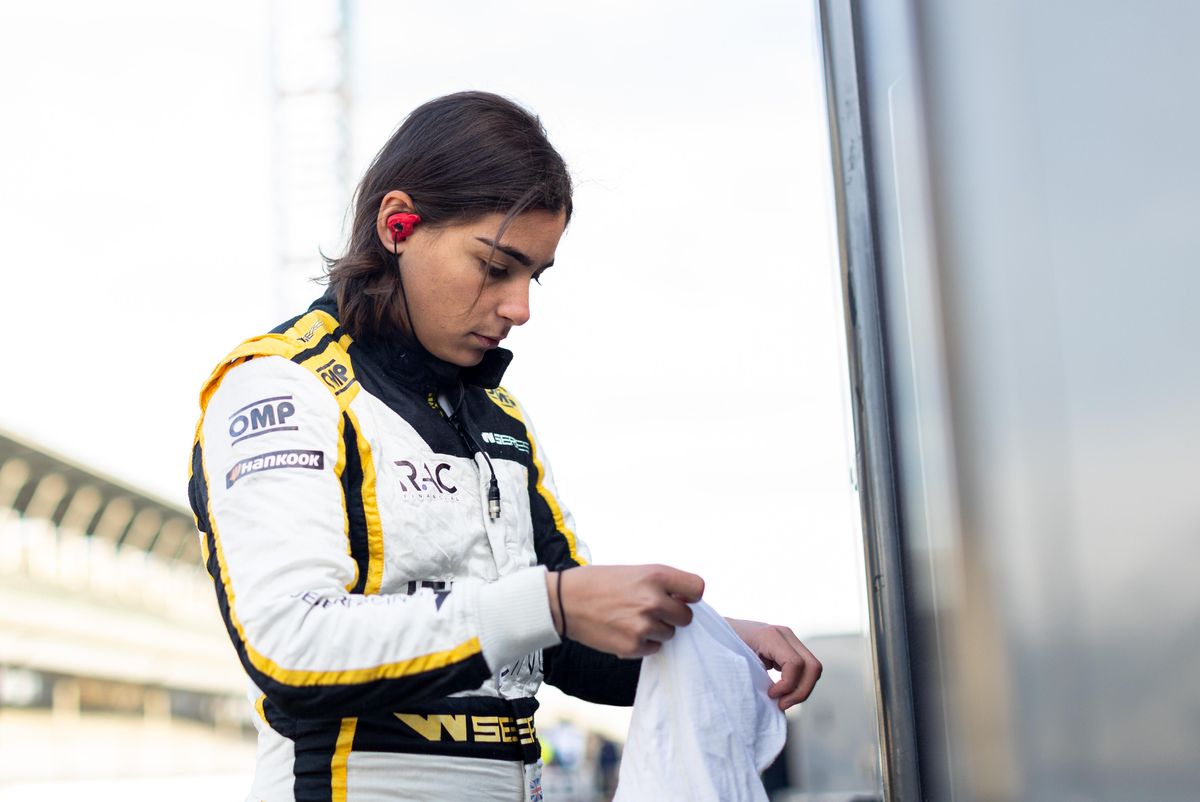 Jamie Chadwick joins Andretti Autosport for full 2023 Indy NXT season