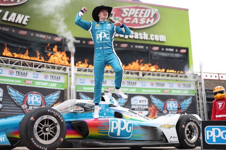 Newgarden wins thrilling Texas race. Is IndyCar ready to climb back to the peak?